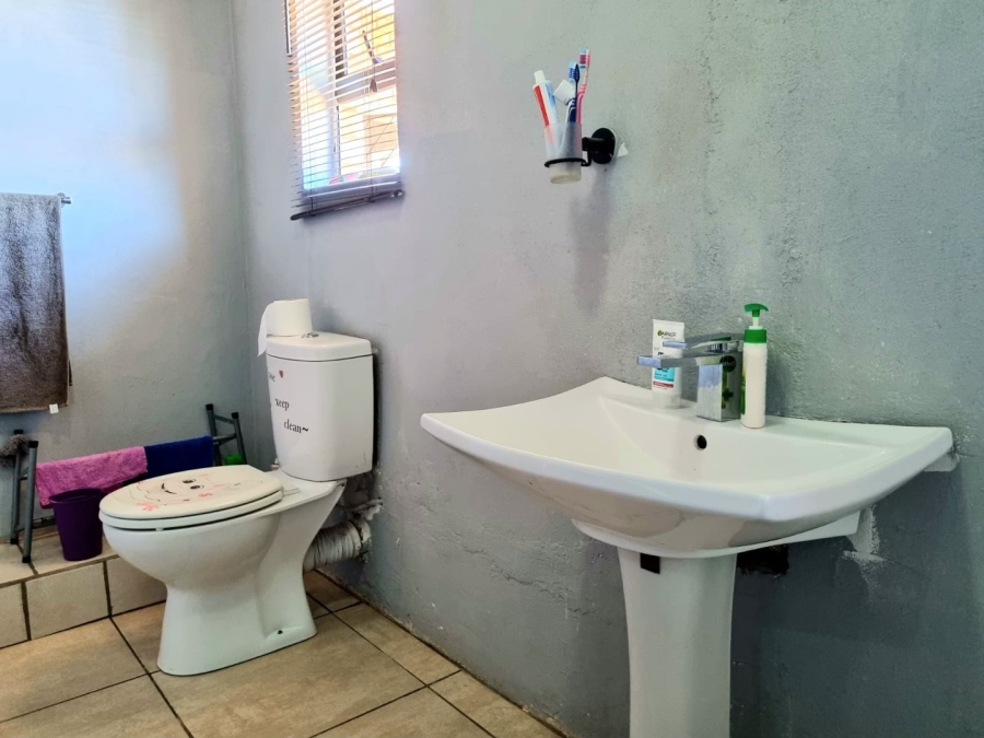 3 Bedroom Property for Sale in Square Hill Park Northern Cape